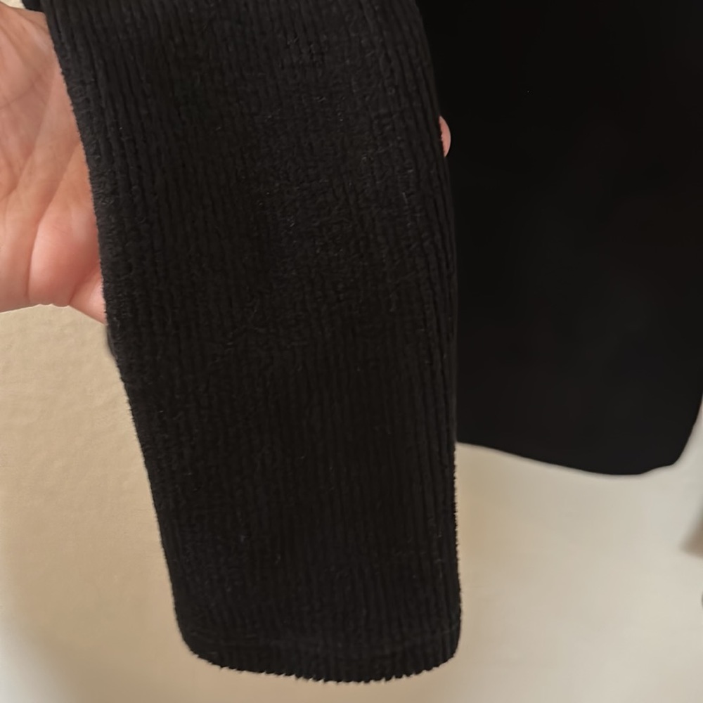 NEW Lovers and Friends Black Viana Long Sleeve Top Size XXS NWT - Picture 7 of 14